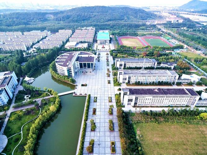 探秘南京信息技術學院 一所與“南京信息技術”同頻共振的高職名校